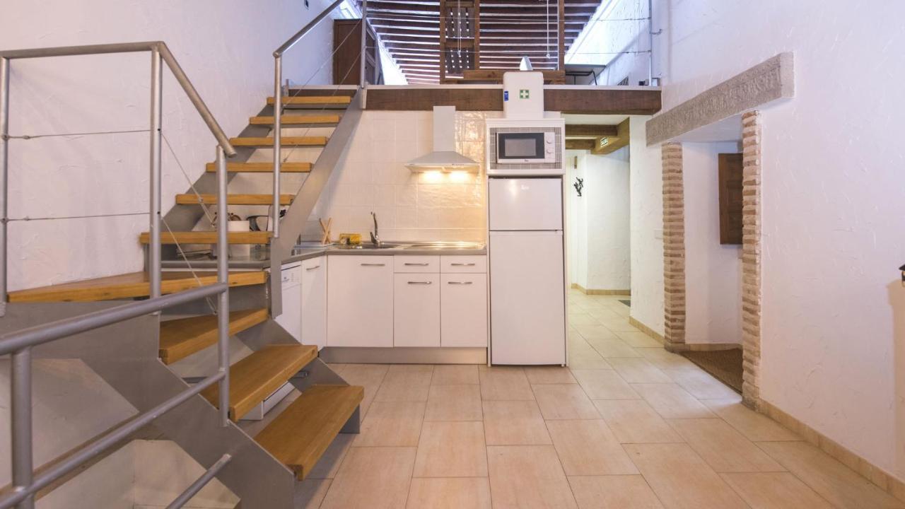 El Patio Del Arrayan - Apartamentos Aloha Toledo Eksteriør bilde
