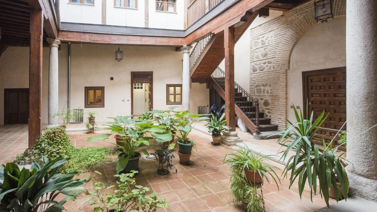 El Patio Del Arrayan - Apartamentos Aloha Toledo Eksteriør bilde
